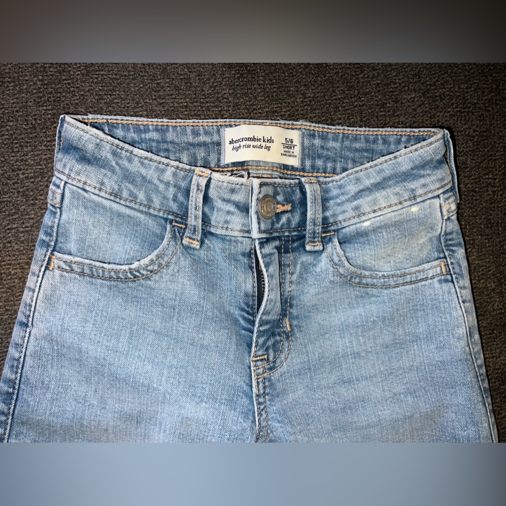 Abercrombie kids jeans.